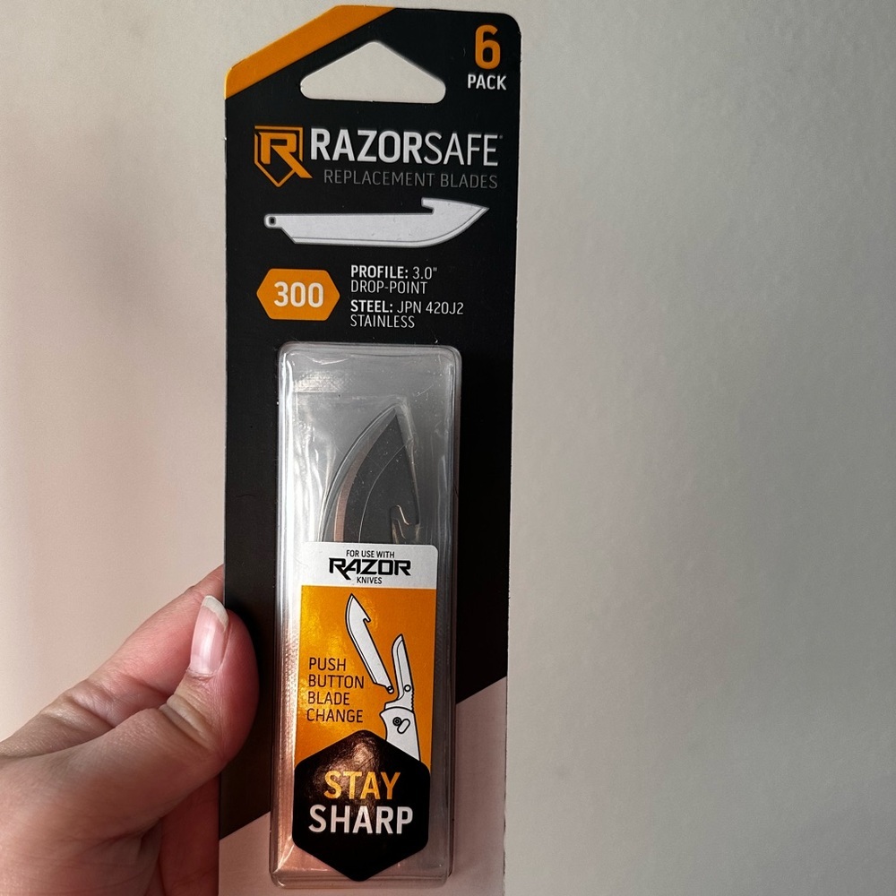 Replacement blades - Picture 1 of 2